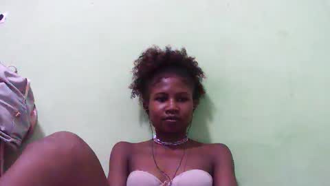 hasleyinah online show from 03-24-26, 06:46