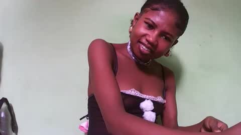 hasleyinah online show from 04-05-26, 08:11