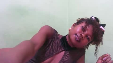 hasleyinah online show from 04-16-26, 04:08