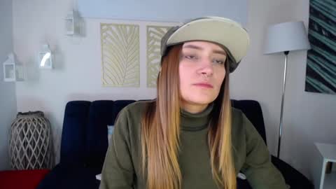 Nicole online show from 02-01-25, 03:41