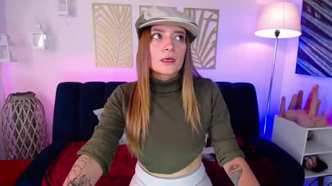 Nicole online show from 02-12-25, 04:44