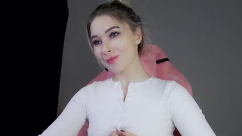 Anna online show from 02-06-26, 12:08