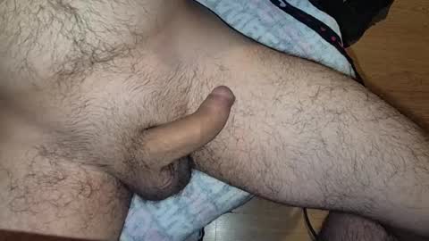 Snapshot of haun212 chatting on 05-13-26, 04:10 haun212 online show from 05-13-26, 04:10