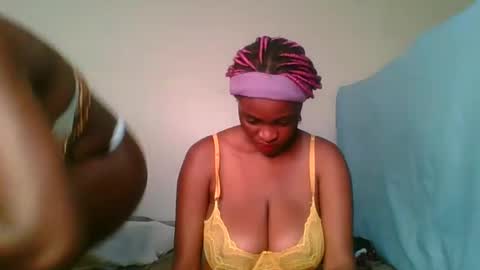 Snapshot of havanna_p chatting on 12-18-24, 06:21 Havanna online show from 12-18-24, 06:21