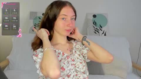 Lola online show from 11-05-25, 08:03