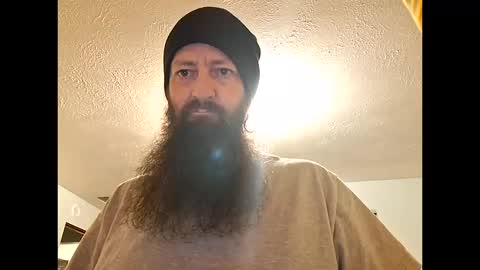 Robert online show from 10-12-25, 04:50