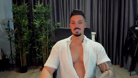 Snapshot of haydenspears chatting on 02-07-25, 01:01 HaydenSpears online show from 02-07-25, 01:01
