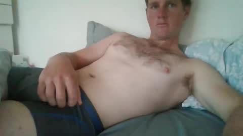 Snapshot of haydz960 chatting on 10-28-25, 06:39 haydz960 online show from 10-28-25, 06:39