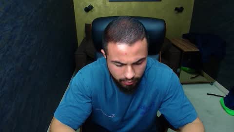 HayesWood online show from 10-31-25, 05:41