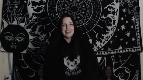 Hayle Woods online show from 12-23-24, 02:45