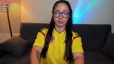 Snapshot of haze_vibes chatting on 07-04-26, 12:17 Maria online show from 07-04-26, 12:17