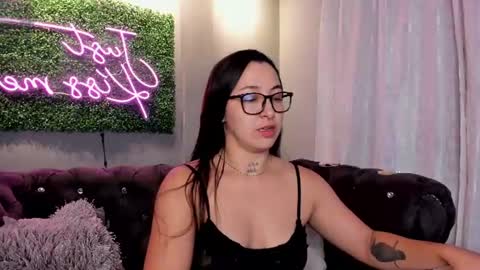 Snapshot of haze_vibes chatting on 07-29-26, 12:25 Maria online show from 07-29-26, 12:25