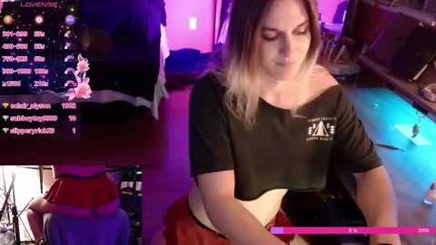 Snapshot of hazel_lust chatting on 02-27-26, 07:52 Hazel Lust online show from 02-27-26, 07:52