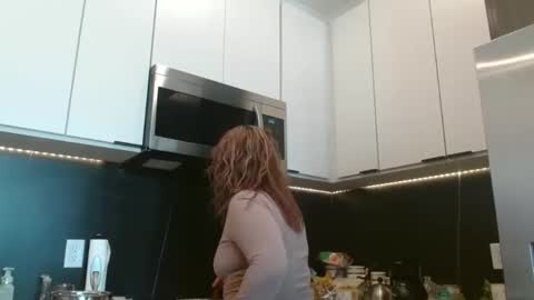 Hazel online show from 03-20-26, 06:02