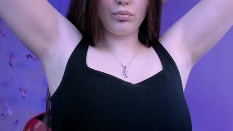 Snapshot of hazel_sullivan chatting on 05-04-26, 12:23 Hazel online show from 05-04-26, 12:23