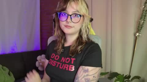 Hazel Brown online show from 04-02-26, 12:30