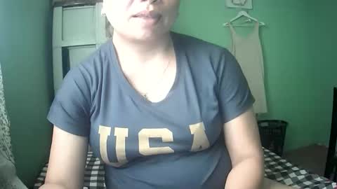 Snapshot of hazeldhane chatting on 11-20-25, 07:08 hazeldhane online show from 11-20-25, 07:08