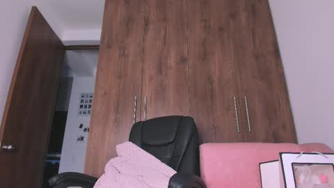 Hazel Mafia online show from 04-28-26, 10:59