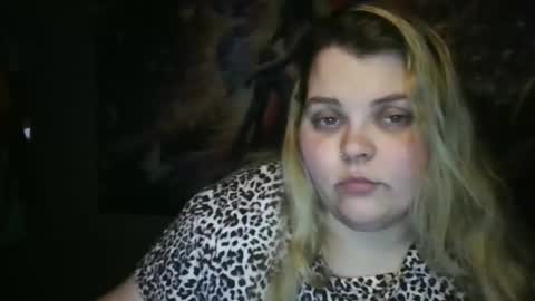 Hazeleyez97 online show from 11-25-25, 04:23