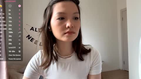 Kira online show from 05-30-26, 12:13