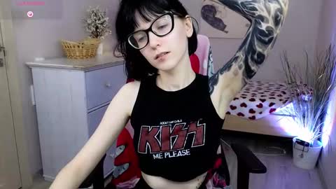 hazeltompson online show from 11-29-25, 08:34