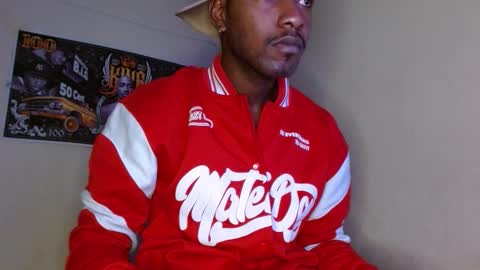 Snapshot of hazlan_420 chatting on 10-11-25, 11:20 hazlan_420 online show from 10-11-25, 11:20