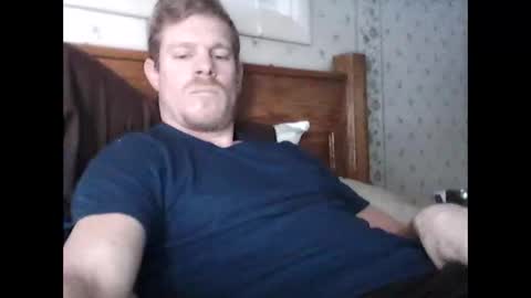 Snapshot of heags83 chatting on 12-27-24, 01:39 heags83 online show from 12-27-24, 01:39