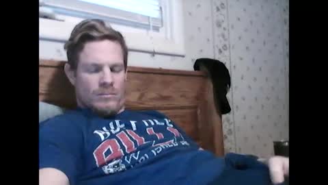 Snapshot of heags83 chatting on 01-07-25, 01:35 heags83 online show from 01-07-25, 01:35