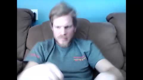 Snapshot of heags83 chatting on 02-07-25, 04:56 heags83 online show from 02-07-25, 04:56