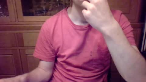 Snapshot of heart1292 chatting on 07-12-26, 12:23 Heart online show from 07-12-26, 12:23