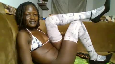 Snapshot of heart_star chatting on 02-09-25, 01:22 heart_star online show from 02-09-25, 01:22