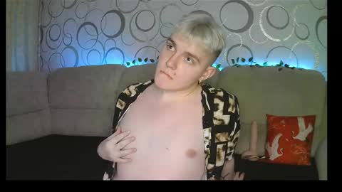 Snapshot of heatctrl chatting on 02-14-26, 07:21 Justin online show from 02-14-26, 07:21