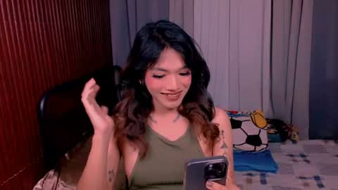 Snapshot of heather_winter chatting on 07-03-26, 03:02 HEATHER online show from 07-03-26, 03:02