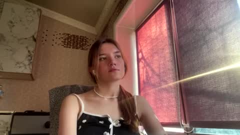 Lili online show from 03-25-26, 12:11