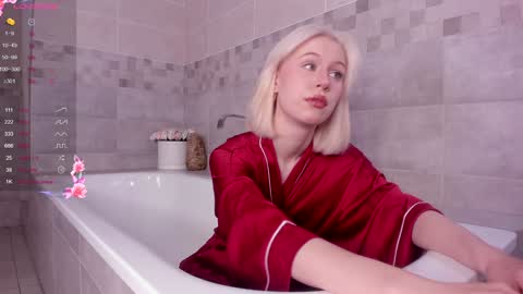 Our names are Anette and Alice online show from 01-09-25, 03:55