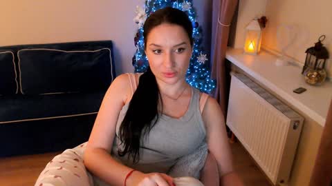 Heaven girl online show from 01-03-25, 11:12