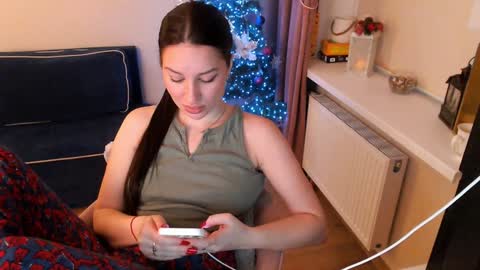 Heaven girl online show from 01-10-25, 05:24