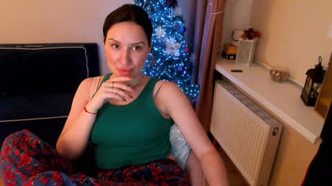 Heaven girl online show from 01-27-25, 08:28