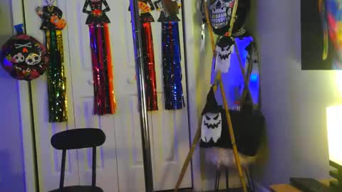 Heavenllyy online show from 11-08-25, 06:35