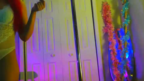 Heavenllyy online show from 05-30-26, 02:52