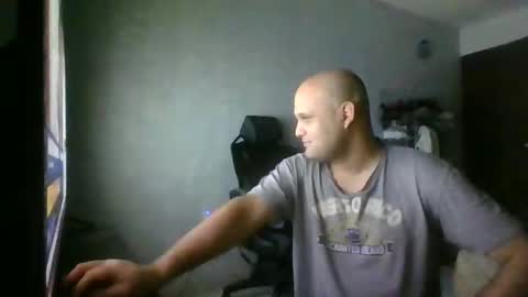 Heavy Rebell online show from 12-25-24, 07:03