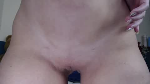 Snapshot of hebelongs2her chatting on 05-02-26, 02:11 hebelongs2her online show from 05-02-26, 02:11
