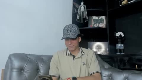 heellboy_ online show from 11-16-25, 02:28
