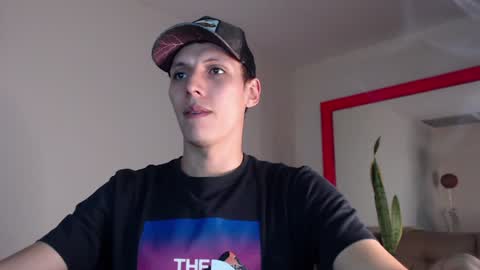 Snapshot of hefesto_69 chatting on 12-08-24, 12:07 hefesto_69 online show from 12-08-24, 12:07