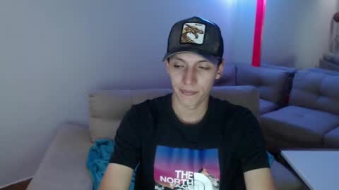 Snapshot of hefesto_69 chatting on 02-24-25, 10:03 hefesto_69 online show from 02-24-25, 10:03