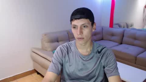 Snapshot of hefesto_69 chatting on 02-25-25, 09:02 hefesto_69 online show from 02-25-25, 09:02