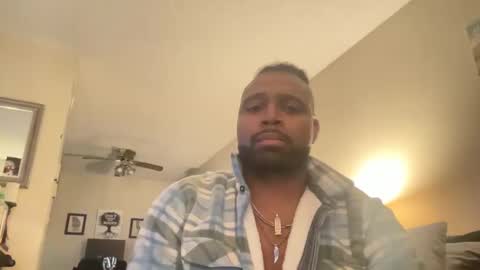 Snapshot of hegotthatlongdick chatting on 01-16-25, 07:07 BBCakezz3 online show from 01-16-25, 07:07