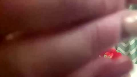 HeidiKinz online show from 11-18-25, 01:33