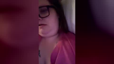 Snapshot of heidimackey2 chatting on 08-08-26, 04:25 heidimackey2 online show from 08-08-26, 04:25