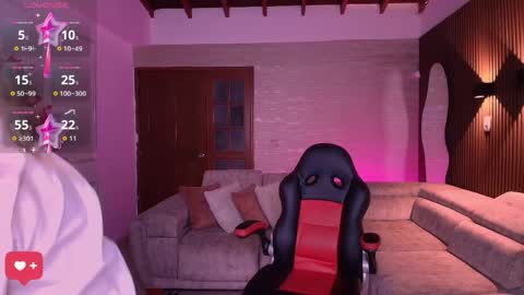 Heidy online show from 04-11-26, 03:22